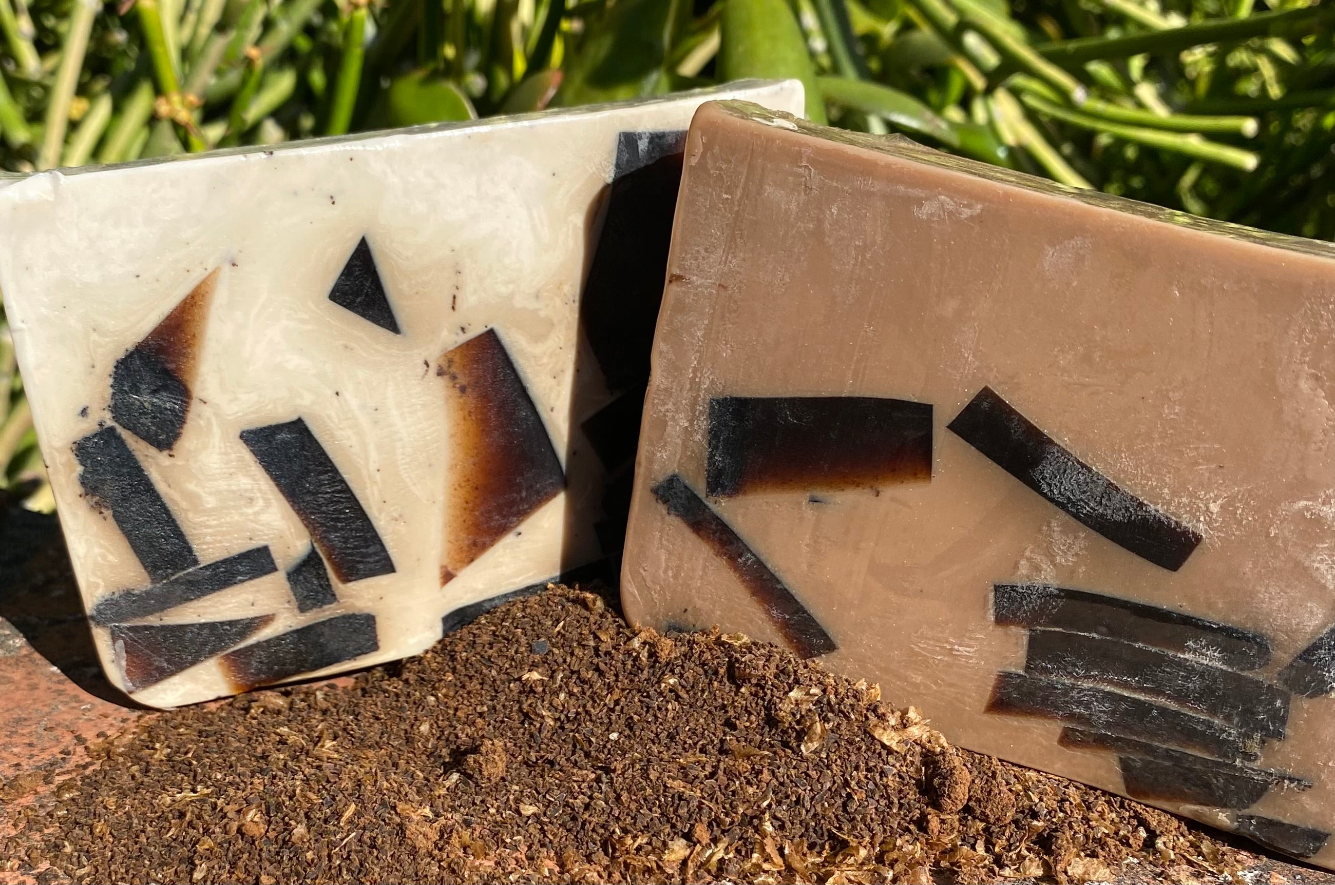 Exfoliating Hand Milled Soaps [Aromatherapy/ManMade/Premium]